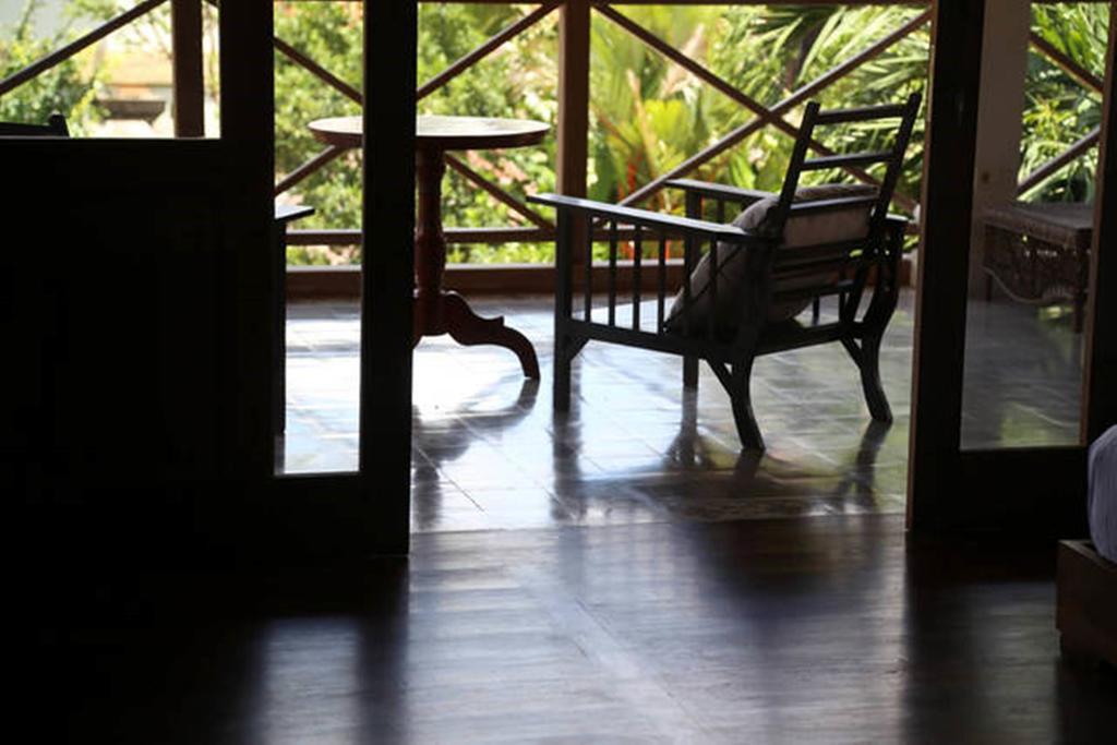 Villa Varuna Legian Quarto foto
